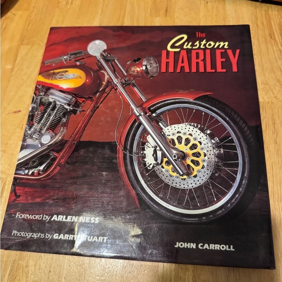 The Custom Harley Book by John Carroll - Picture 1 of 3